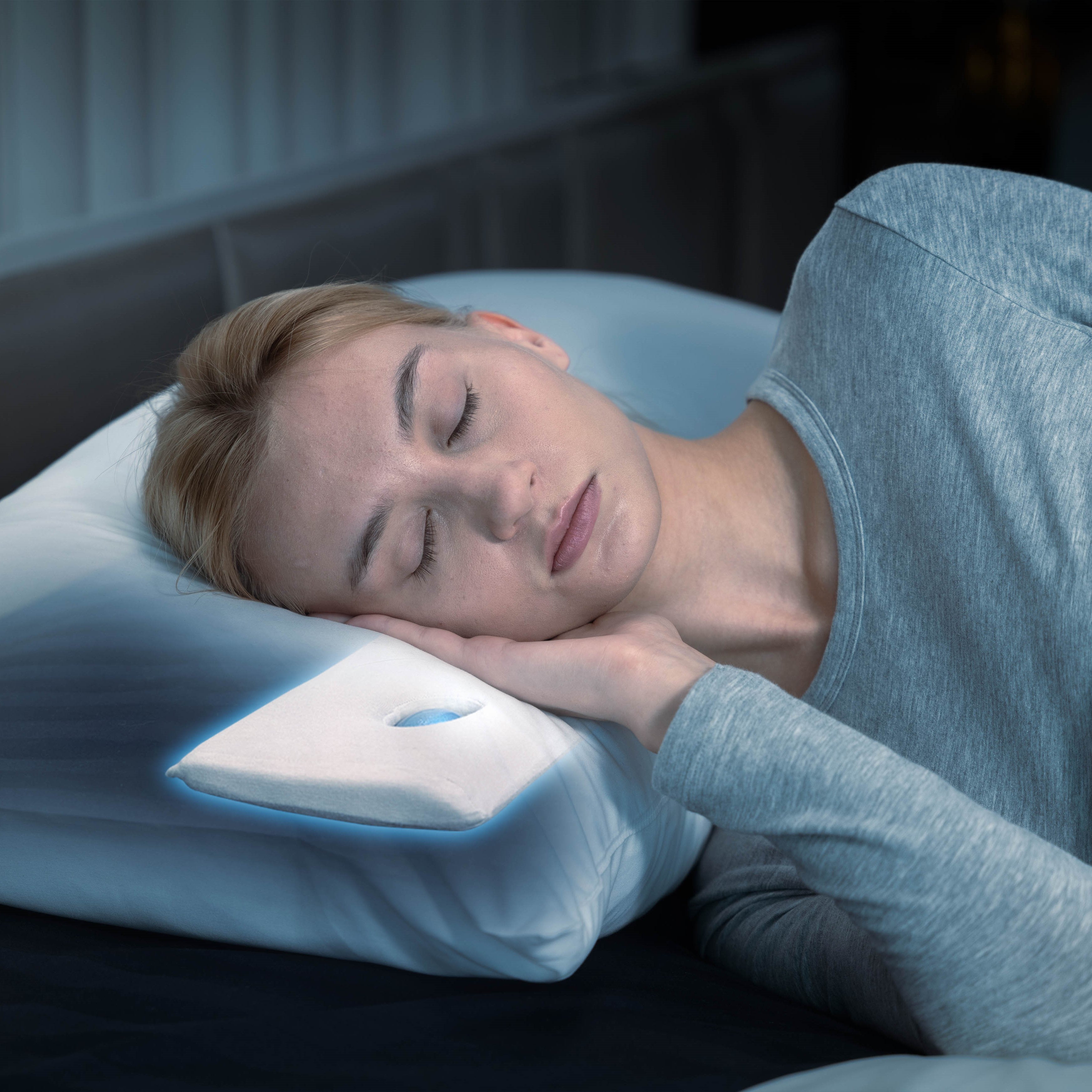 QUIETO - Snore less, sleep better